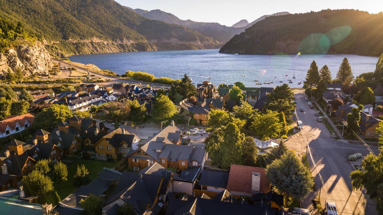 Apart Hotel Naum San Martín de los Andes Exteriör bild